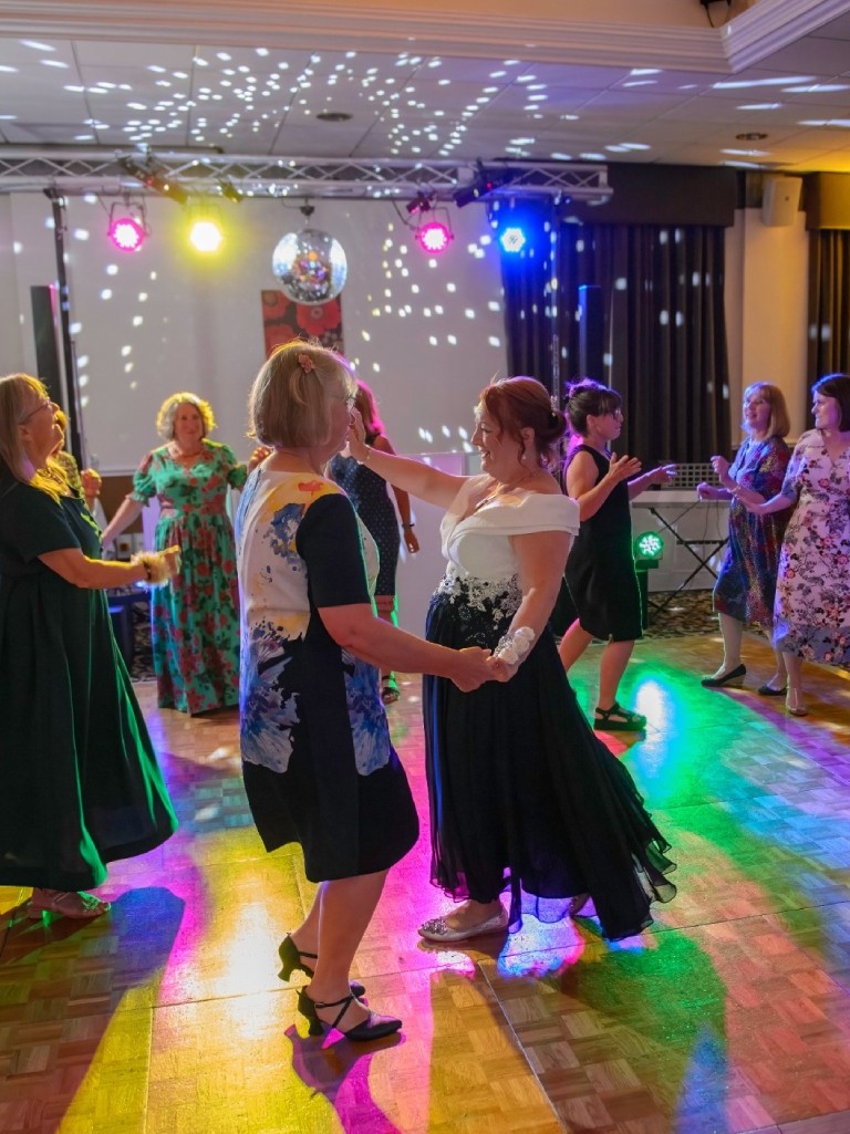 Lightwaves Hire - The Exclusive Mobile